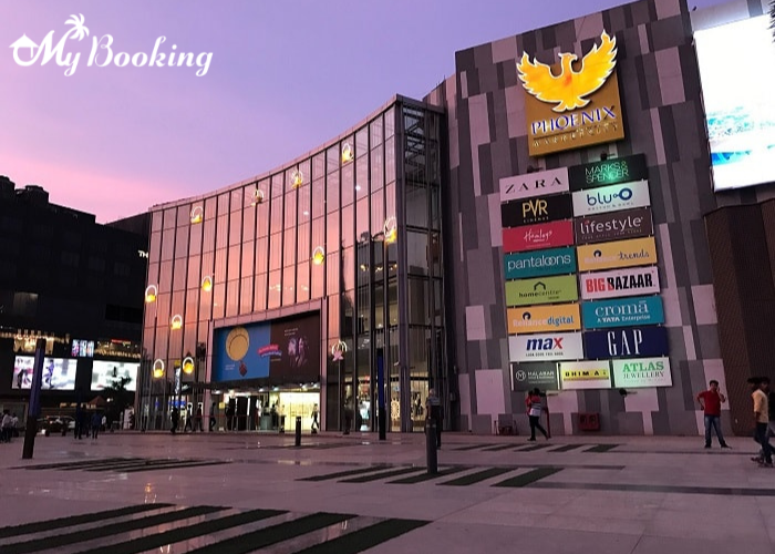 Phoenix Marketcity hiện đại và sang trọng